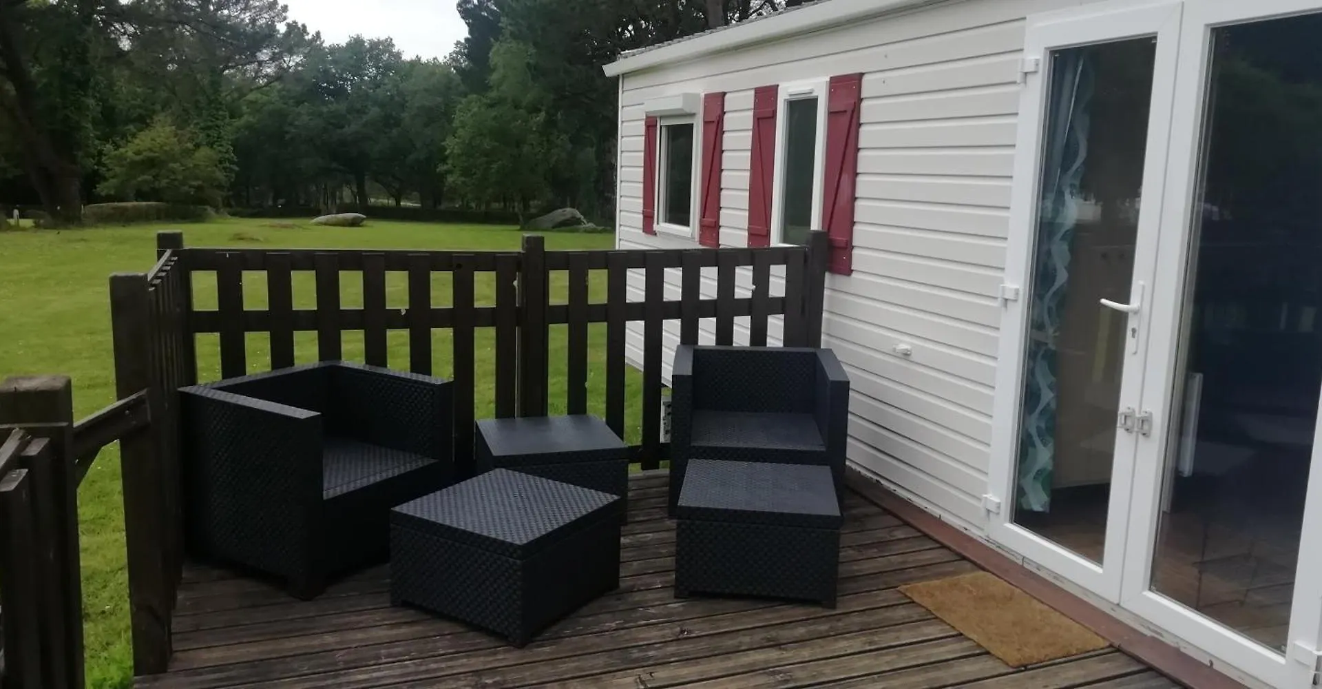 Camping Des Pierres Debout Névez Frankrijk