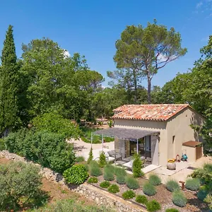 bastidon-du-domaine-de-blacailloux.fr-provencehotel.com/